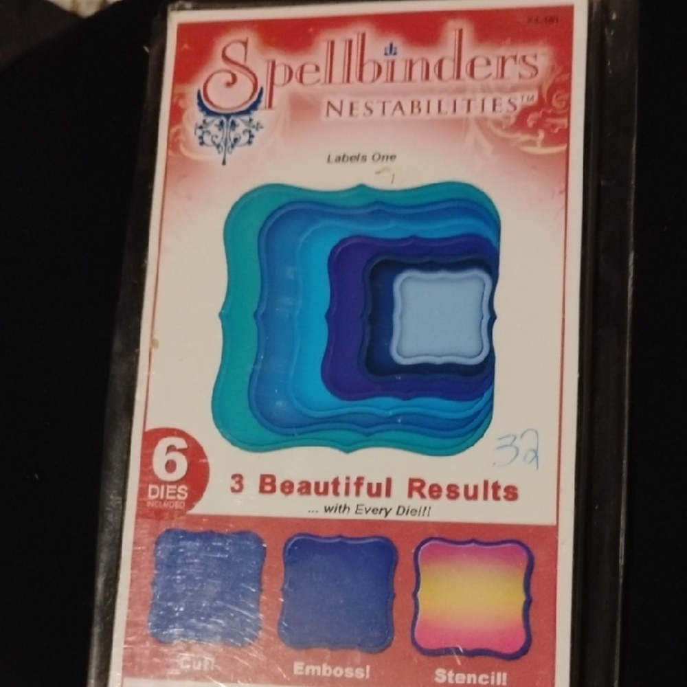 Spellbinders Nestabilities Labels One Dies
